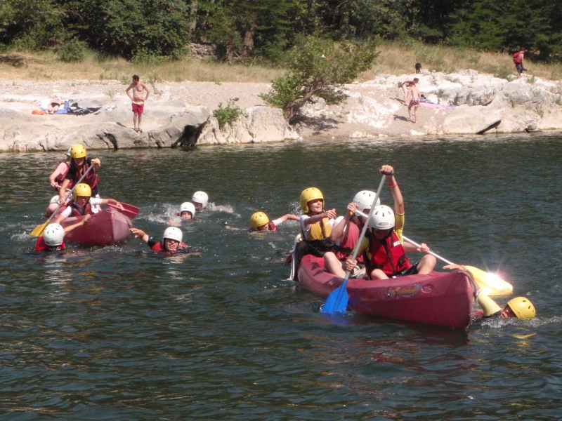 Village Camps International Summer Camp Ard&egrave;che, France 2019-07-26 https://www.villagecamps.com/journals_admin/images/68-35-The Otter Egg Race.jpg